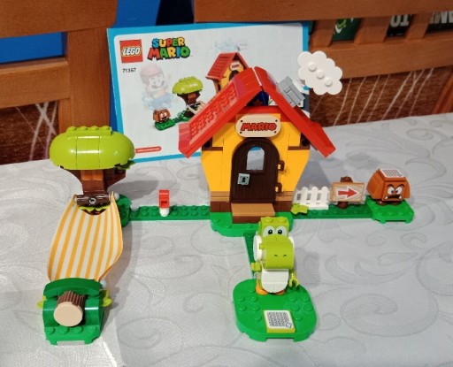 Zdjęcie oferty: LEGO Mario 71367 - dom Mario i Yoshi 