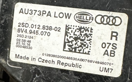 Zdjęcie oferty: AUDI A3 8V LAMPA PRAWY TYŁ W BŁOTNIK 8V4945070