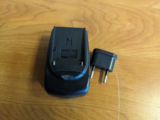 Zdjęcie oferty: Ładowarka do Farseeing F550 4,2v-8,4v 800mA