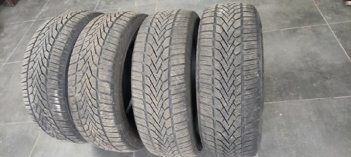 Zdjęcie oferty: Opony 4 szt Semperit speed grip 2 , 215/60 R 16