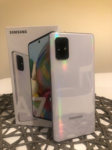 Zdjęcie oferty: Samsung Galaxy A71 6/128 Gb