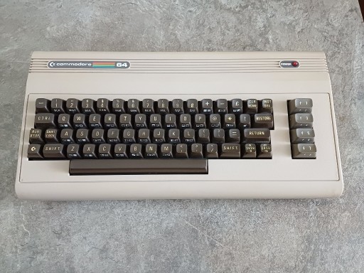 Zdjęcie oferty: Commodore  C64 zestaw