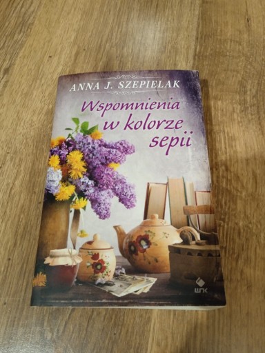 Zdjęcie oferty: Wspomnienia w kolorze sepii Anna J. Szepielak