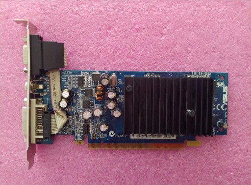 Zdjęcie oferty: Asus GeForce 6200 PCI-e TC