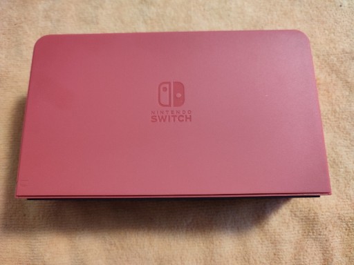 Zdjęcie oferty: Orginalny czerwony dock Nintendo switch 