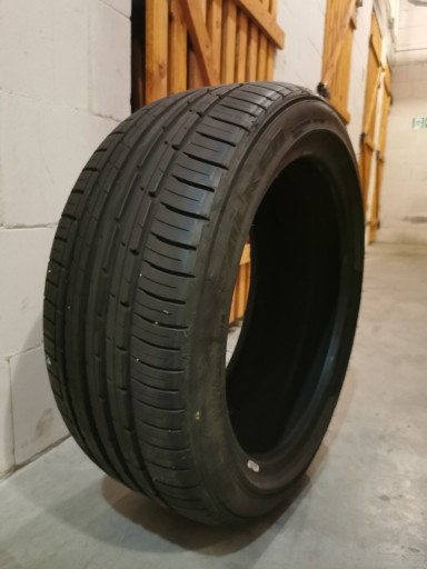 Zdjęcie oferty: Opona letnia Falken ZE914B 225/45 R17 91W KOMPLET