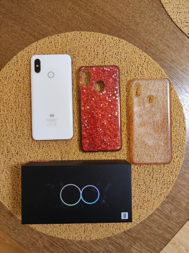 Zdjęcie oferty: Xiaomi Mi 8 6/64