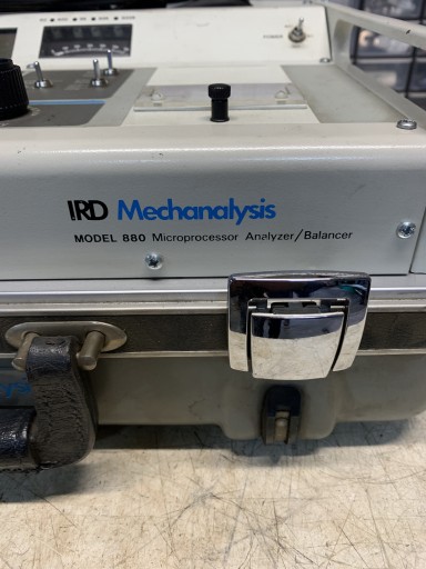 Zdjęcie oferty: IRD Mechanalysis model 880