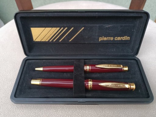 Zdjęcie oferty: Pióro wieczne i długopis Pierre Cardin