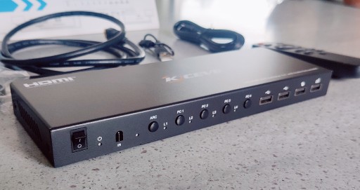 Zdjęcie oferty: Przełącznik Switch HDMI KVM 4 porty, 4K 60 Hz