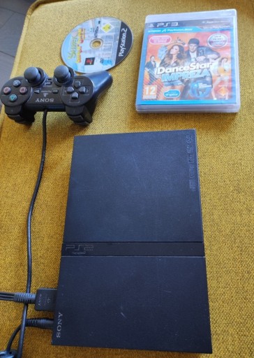 Zdjęcie oferty: Sprzedam Play Station 2