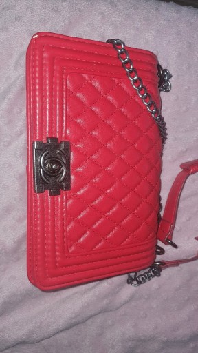 Zdjęcie oferty: Torebka Chanel Boy czerwona rozm. M