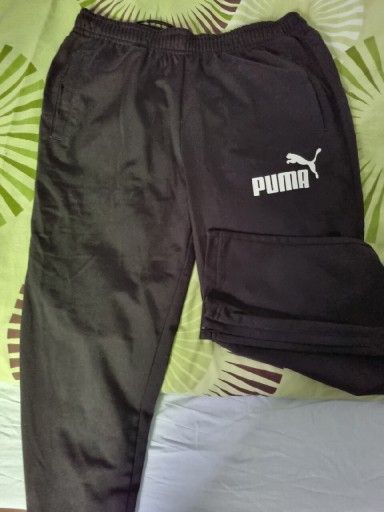 Zdjęcie oferty: Spodnie dresowe puma rozm 152