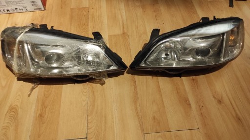 Zdjęcie oferty: Lampy Opel Astra II L+P xenon