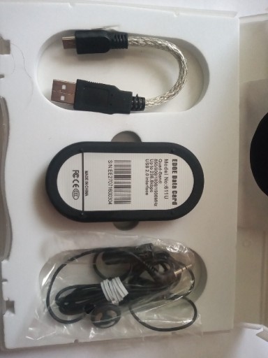 Zdjęcie oferty: Modem USB edge bez simlocka z driverami na plycie