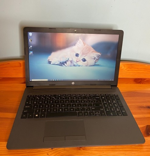 Zdjęcie oferty: LAPTOP HP 4 RDZENIOWY 8GB SSD256 Win10+ gratis