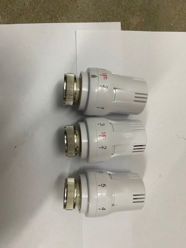 Zdjęcie oferty: 3 głowice termostatu zawór do grzejników M30 x 1.5