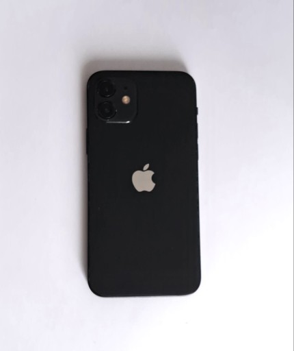 Zdjęcie oferty: iPhone 12 Stan Bardzo dobry! Szkło gratis !!