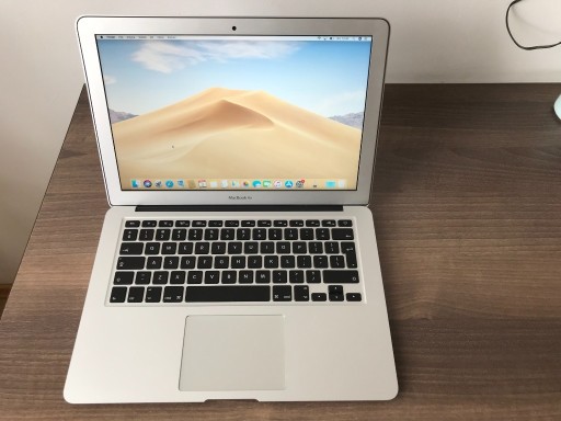 Zdjęcie oferty: MacBook Air i5 1,3 GHz 4 GB 128 GB 13-calowy