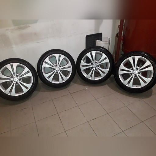 Zdjęcie oferty: Felgi aluminiowe 17'' Mercedes