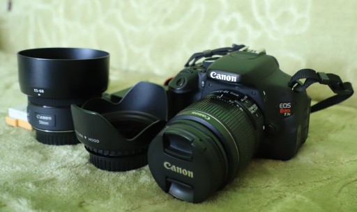 Zdjęcie oferty: CANON EOS REBEL T3I (EOS 600D)