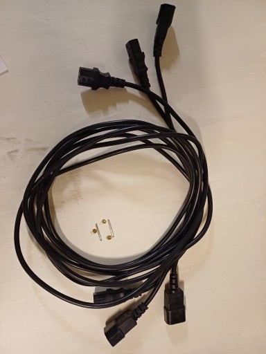 Zdjęcie oferty: Kabel zasilający,10/16A,250V, 1,8m, przedłużający