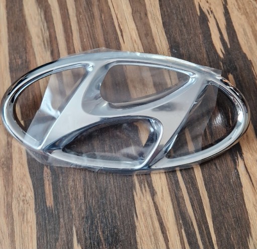 Zdjęcie oferty: Emblemat Znaczek Hyundai I 30 przód 