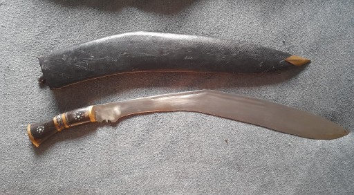 Zdjęcie oferty: Rytualne nepalskie kukri,  khukri.  76 cm.