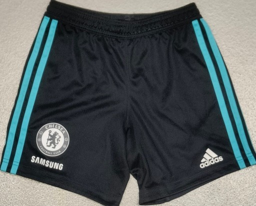 Zdjęcie oferty: S) CHELSEA ADIDAS oryginalne spodenki klubowe Roz.128cm 