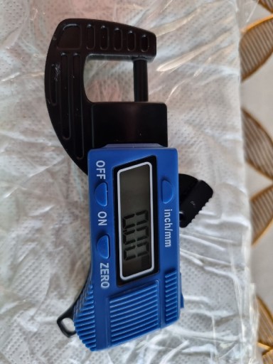 Zdjęcie oferty: Nowy Mikrometr zewnętrzny cyfrowy BGS Technic b.8675