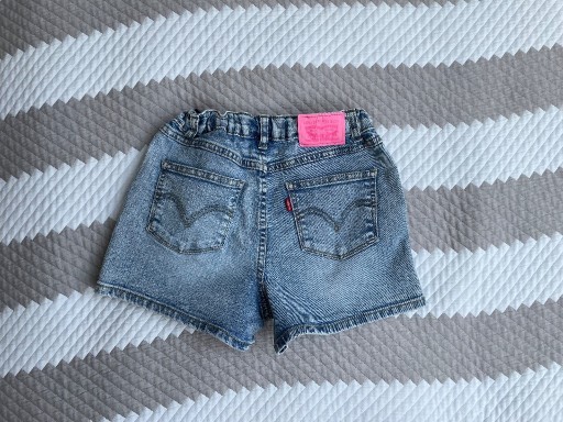 Zdjęcie oferty: Krótkie spodenki Jeans, LEVI'S, 158, 14 lat