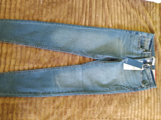 Zdjęcie oferty: Spodnie Sinsay 36 skinny nowe