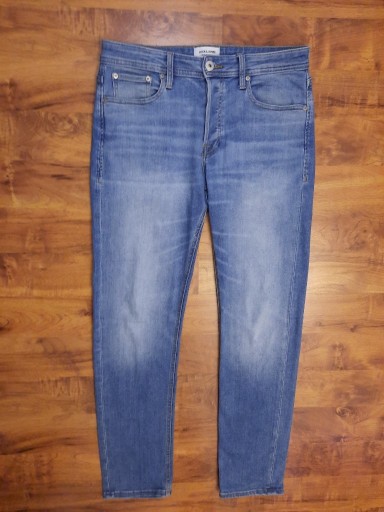 Zdjęcie oferty: Spodnie jeansowe jeansy slim fit Jack Jones W31L32
