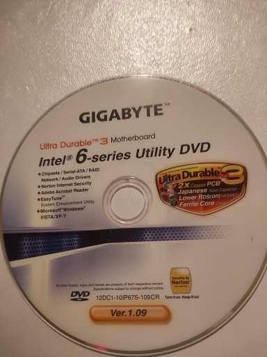 Zdjęcie oferty: Retro DVD z narzędziami do płyt głównych Gigabyte Intel  series 6