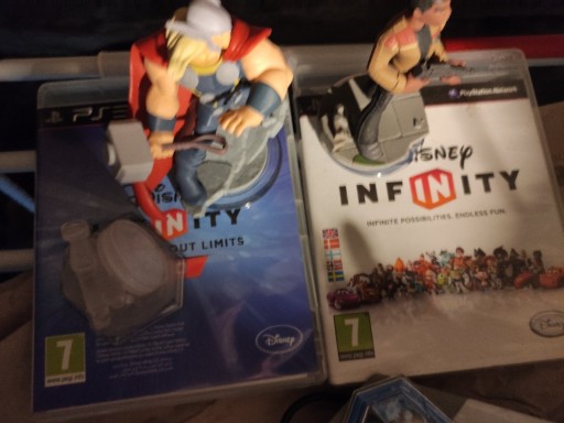 Zdjęcie oferty: Disney infinity ps3 zestaw figurki płyty podstawa