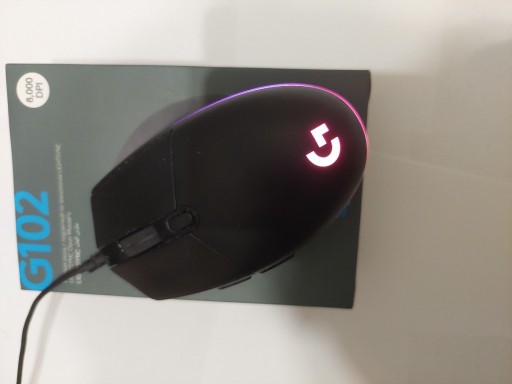 Zdjęcie oferty: Myszka Logitech G102