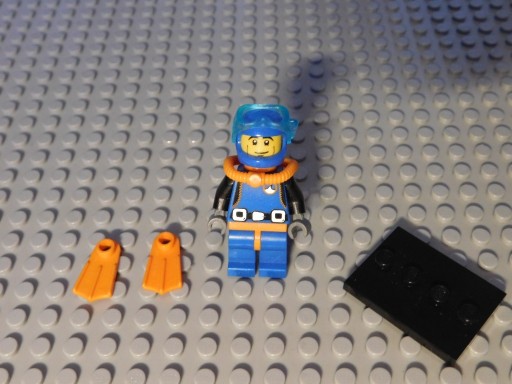 Zdjęcie oferty: LEGO Minifigures 8683 Seria 1 Nurek figurka