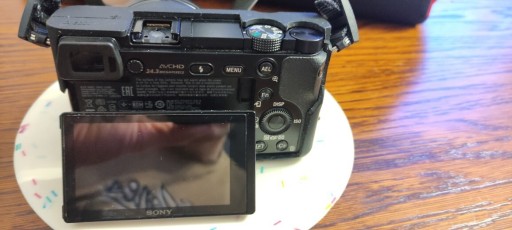 Zdjęcie oferty: Aparat fotograficzny Sony a6000