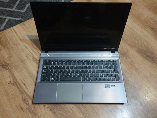 Zdjęcie oferty: Kompletna obudowa + Matryca  Lenovo IdeaPad P580