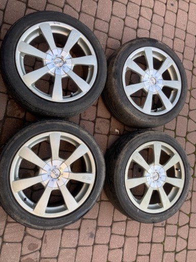 Zdjęcie oferty: Felgi OZ 17’ 8j 5x112 