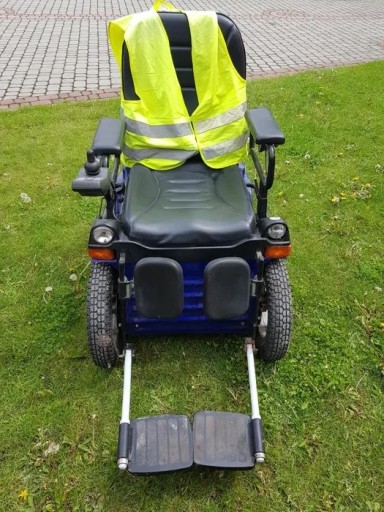 Zdjęcie oferty: Elektryczny wózek inwalidzki INVACARE G40