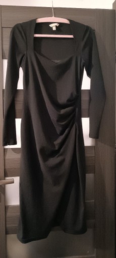 Zdjęcie oferty: Sukienka modna sexy H&M śliczny dekolt 