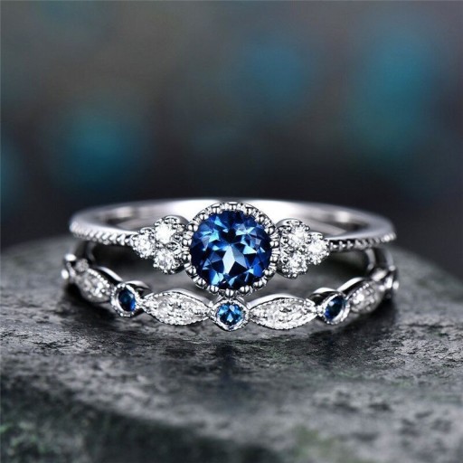 Zdjęcie oferty: Srebrny pierścionek damski kryształ górski