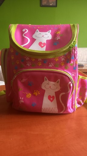 Zdjęcie oferty: Plecak szkolny dla dziewczynki kot kotek 1-3