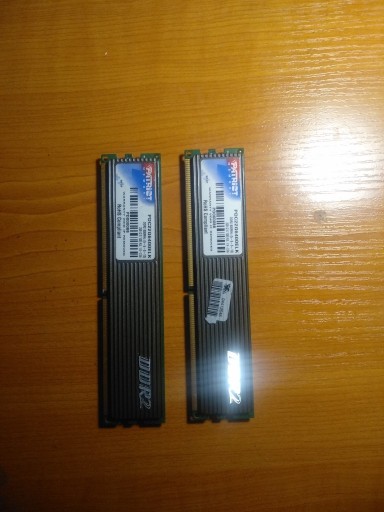 Zdjęcie oferty: RAM  2GB 2x1GB DDR2 PC2-6400 800MHz CL5 PATRIOT