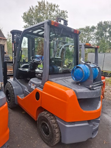 Zdjęcie oferty: Wózek widłowy Toyota 8FGJF35-2019r-4300 mm