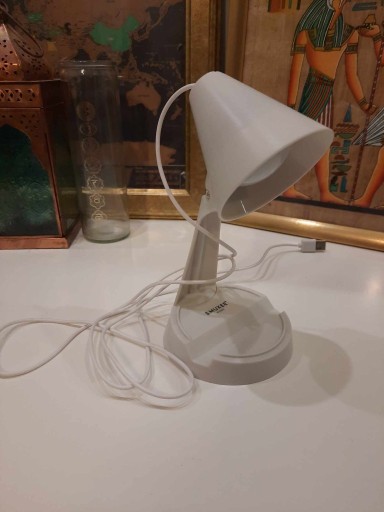 Zdjęcie oferty: Lampka biurkowa biała Smukee lampa na USB 