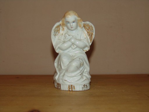 Zdjęcie oferty: Stara figurka - Aniołek