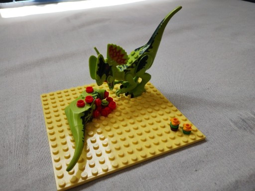 Zdjęcie oferty: LEGO figurka dinozaur Dilo01 oryginal + gratis