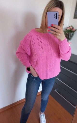 Zdjęcie oferty: Sweterek Baby Pink